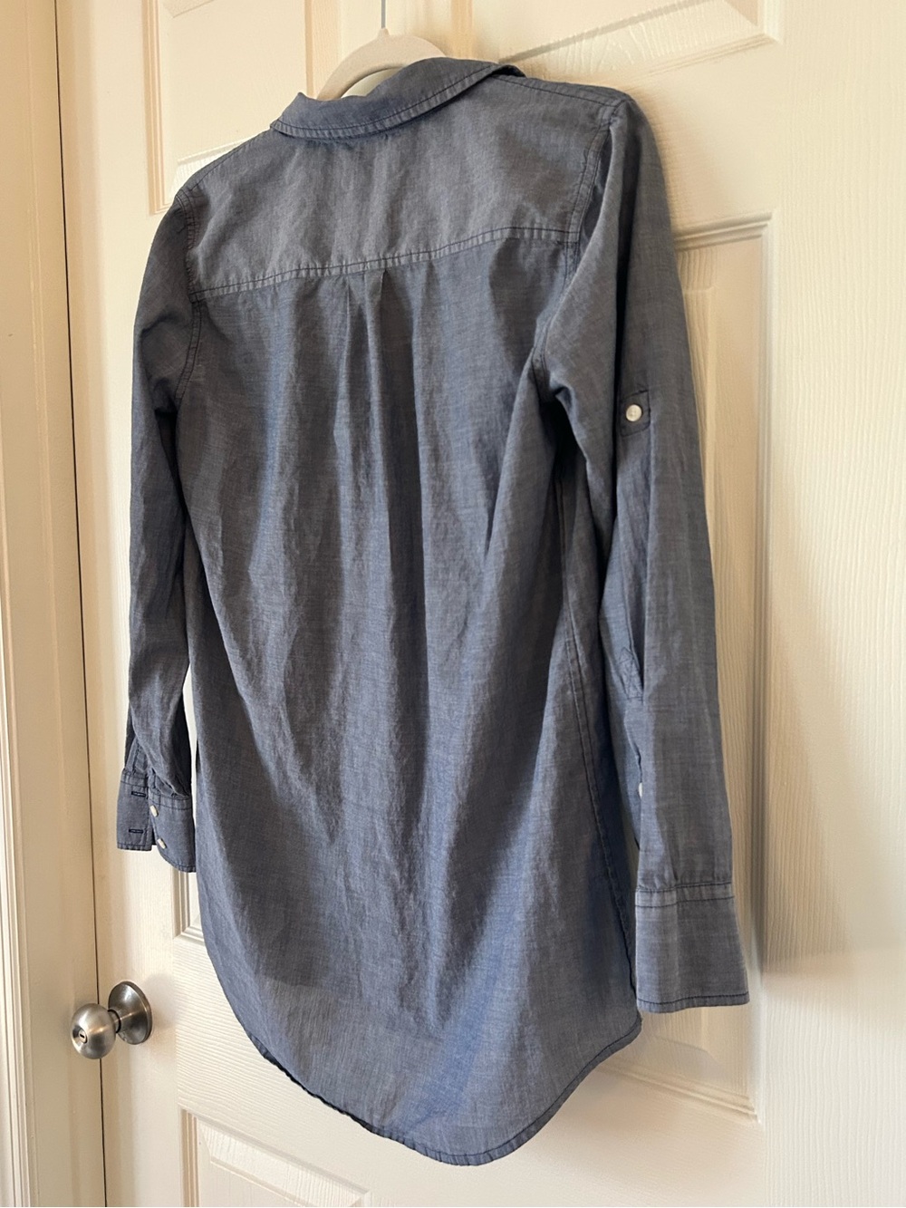 J.Crew Blue Chambray Tunic Shirt Button Front Long Sleeve - Women's Size Small - Picture 4 of 11